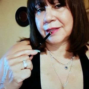 Meet your Posher, Sol